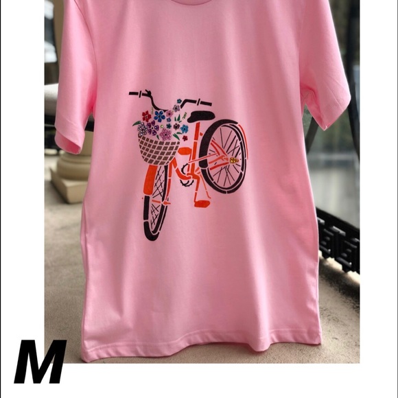 Hand Painted & designed T-shirt - Picture 2 of 5